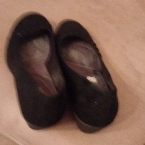 Shoes size 11w black